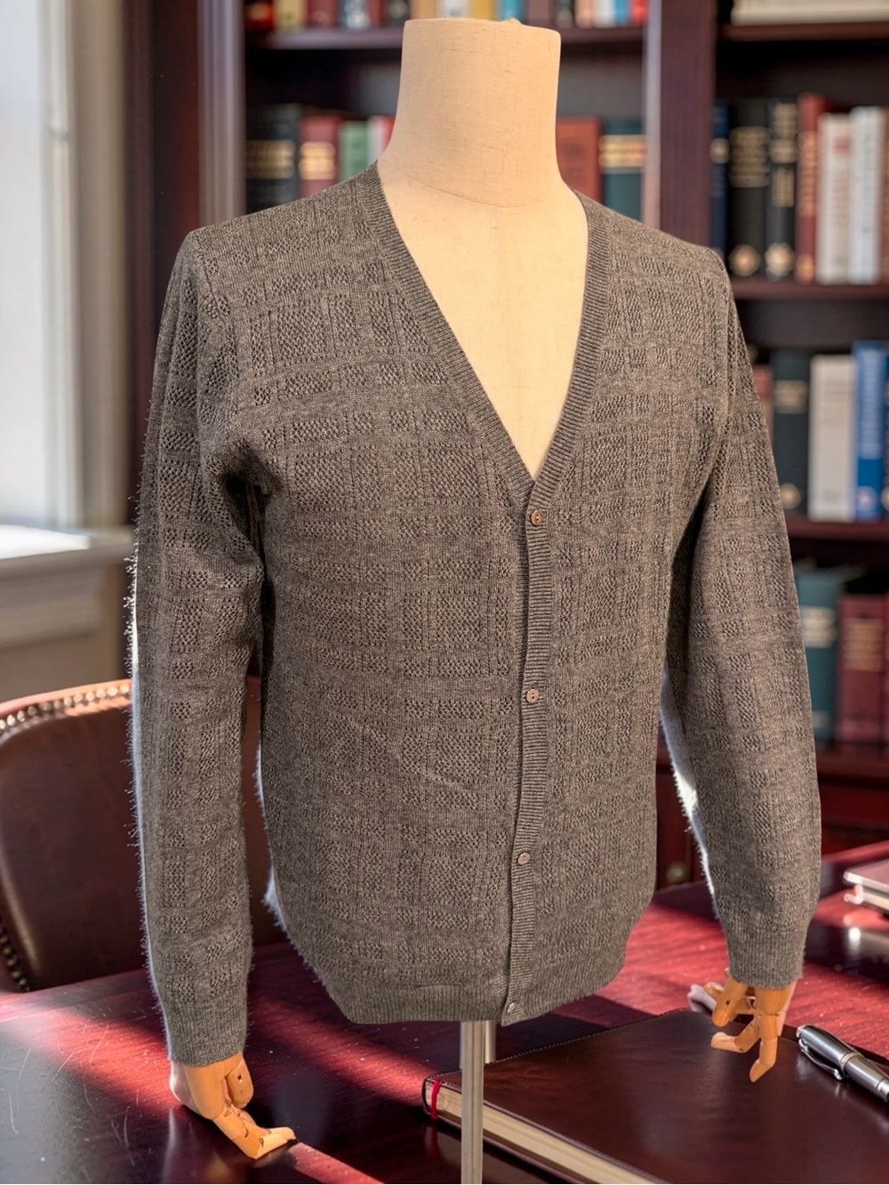 Richard Nicoll Vtg Sz US M Gray Textured V-Neck Silk & Cashmere Cardigan (0919)